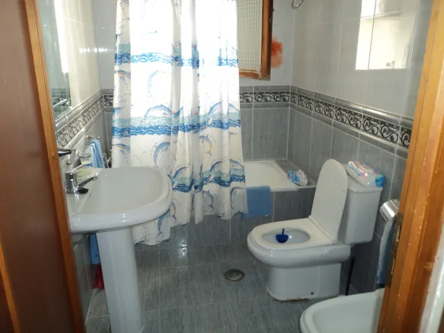 Piso para entrar a vivir en pleno centro de la Roda. — 10