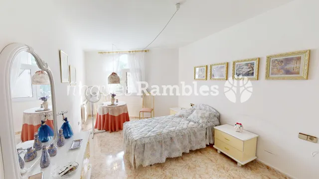 Casa àmplia en una ubicació privilegiada de Set Camins — 29
