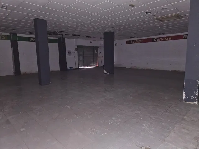 BAJADA DE PRECIO!!!!    Local comercial junto al  Corte InglÉs — 3