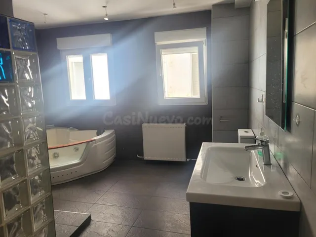 VIVIENDA SEMI REFORMADA - foto 3