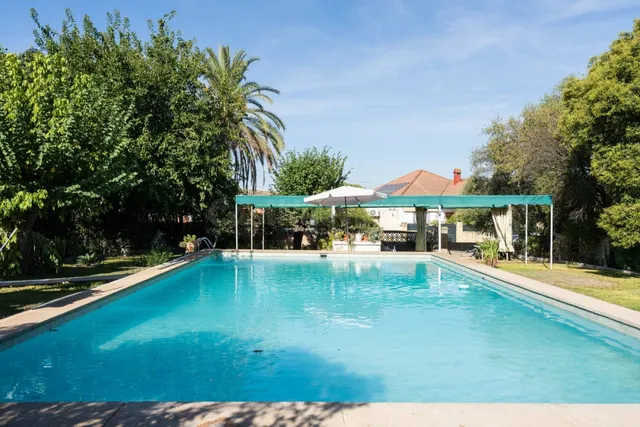 Chalet y parcela segregable en Palomares del Río — 5