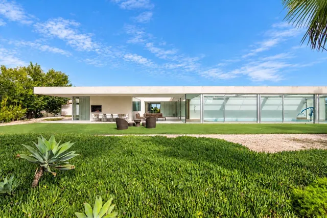 VILLA MEDITERRÁNEA DE EXCEPCIÓN EN RAFAL, ALICANTE | ELEGANC