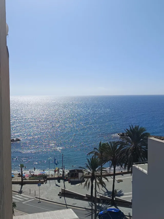 Fantástico ático dúplex de obra nueva a 70 mts de la playa e - foto 3