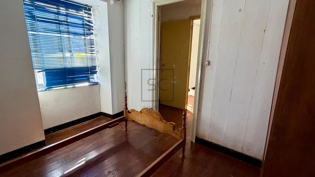 Casa adosada, para reformar en Neda. — 26