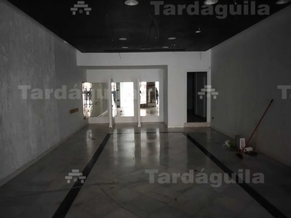 LOCAL EN VENTA CALLE PEATONAL