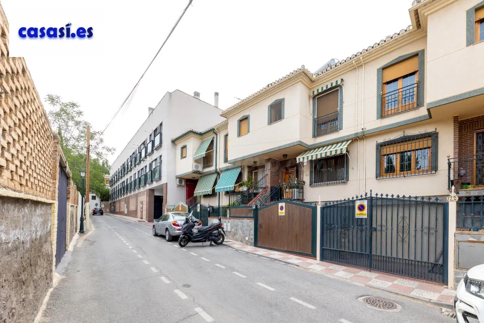 SE VENDE BONITA CASA EN CAJAR