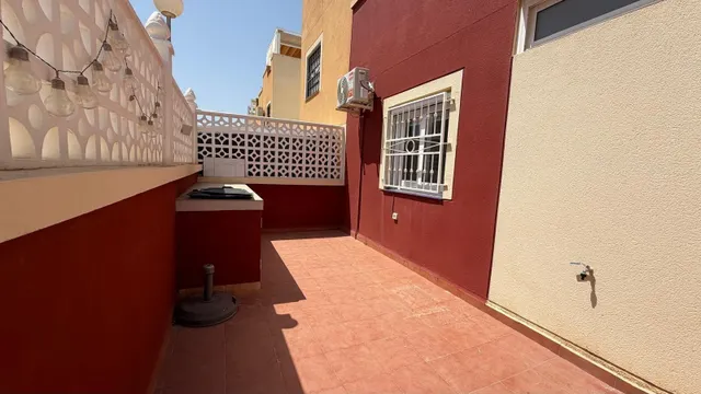 BUNGALOW TOTALMENTE REFORMADO CON 2 HAB 2 BAÑOS EN URB DREAM HILLS 2 — 27