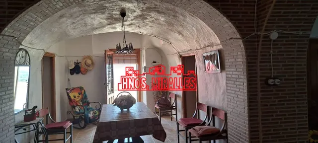 SE VENDE CASA CUEVA EN HONDON DE LAS NIEVES — 26