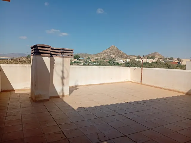 Amplio Piso de 2 habitaciones en el Corazón de Vera — 11