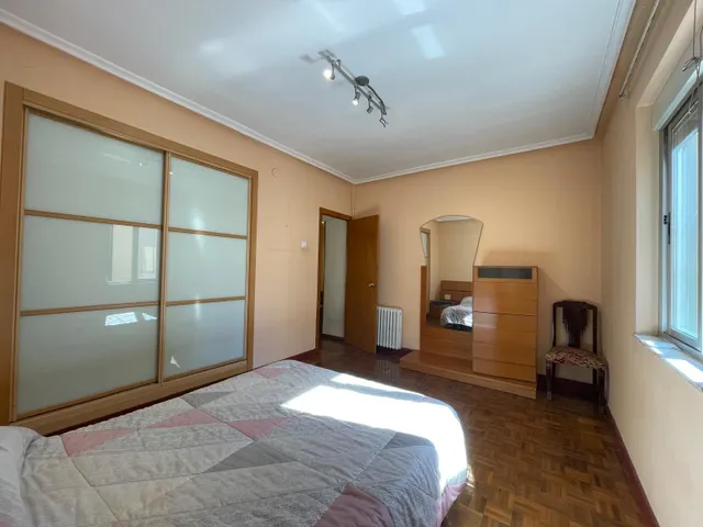 SE VENDE PISO ZONA ALTA — 14
