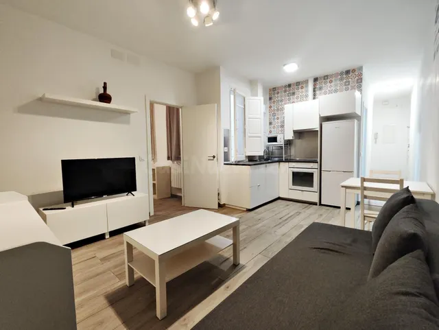 APARTAMENTO EN VENTA EN LA CALLE ALONSO CANO - foto 3