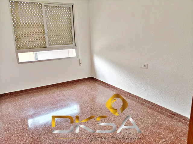 111 M2, 4 habitaciones, ASCENSOR Y TOTALMENTE REFORMADO EN VILA-REAL — 12