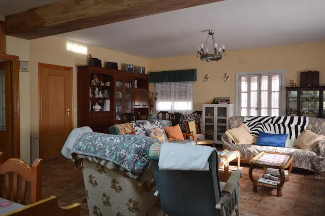 PLANTA BAJA EN VENTA CON PARCELA, LA MAGDALENA — 6