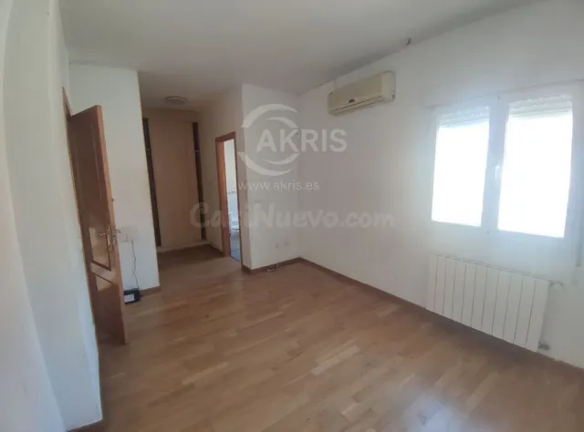 Adosado en Olias Del Rey — 14