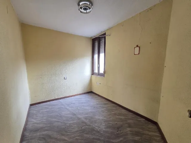 PISO PARA REFORMAR EN ZONA EL CRUCERO - LEON - foto 3