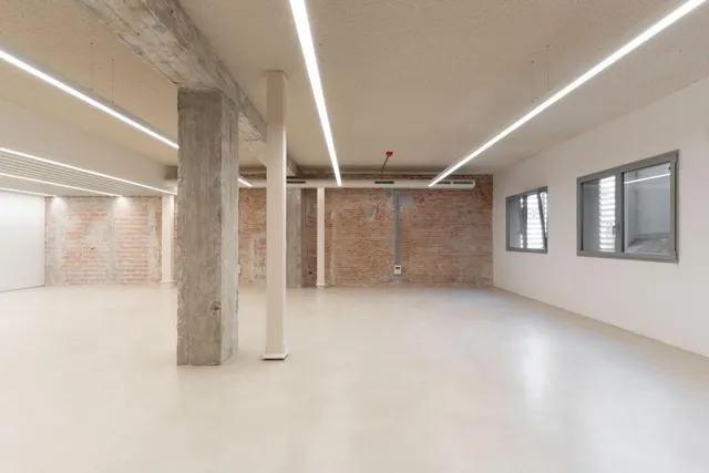 Oficina 271m² en alquiler - Eixample — 10