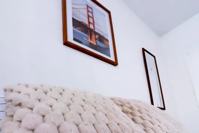 **Piso totalmente reformado de cuatro habitaciones y un baño** — 16