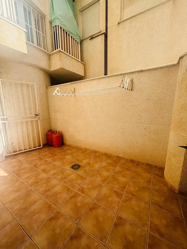 Piso con garaje, 3 dormitorios y suite con vestidor — 6
