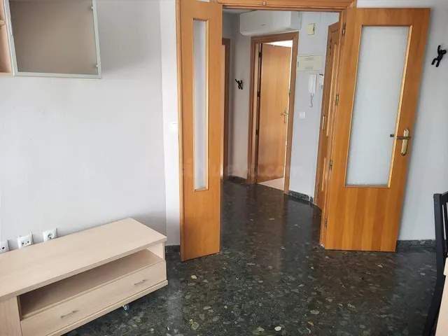 PISO DE DOS habitaciones CON GARAJE Y TRASTERO - foto 4