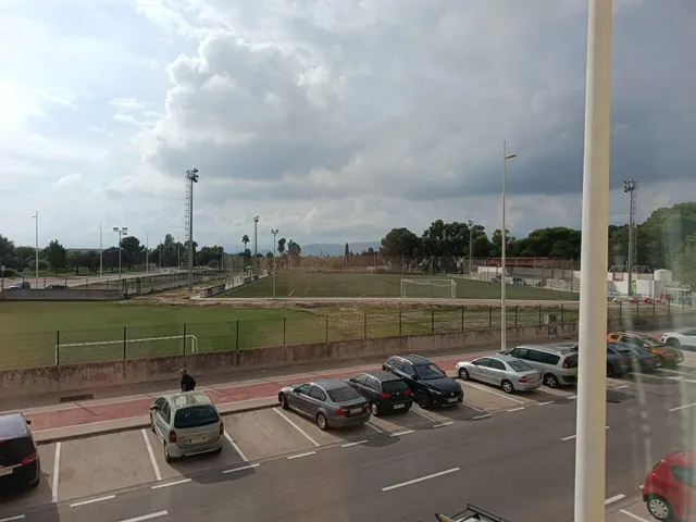 ¡Oportunidad única en el Grao de Gandía! Piso acogedor y amplio — 6