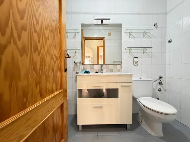 Apartamento 2 habitaciones 84m² en venta - Estacion de autobuses — 16
