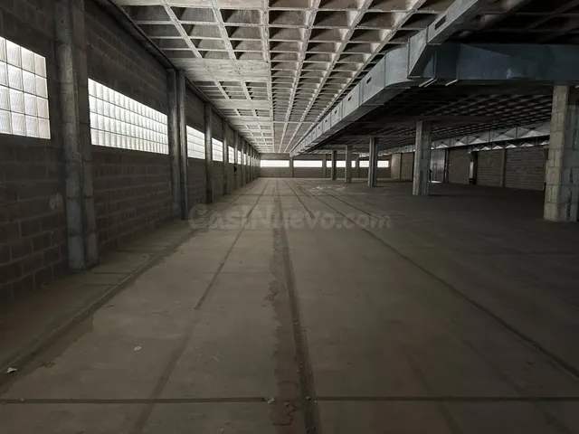 ¡¡ALQUILER NAVE INDUSTRIAL EN IGUALADA ZONA POBLE SEC 5448M2 - foto 5