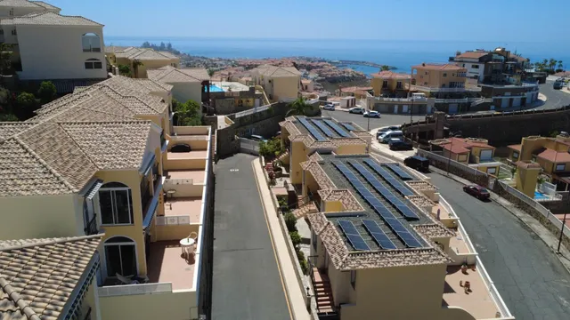 Exclusivo apartamento con amplia terraza y vistas al mar en Loma Verde — 7