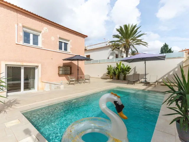 Casa 3 habitaciones 216m² en venta - Punta Prima - foto 3