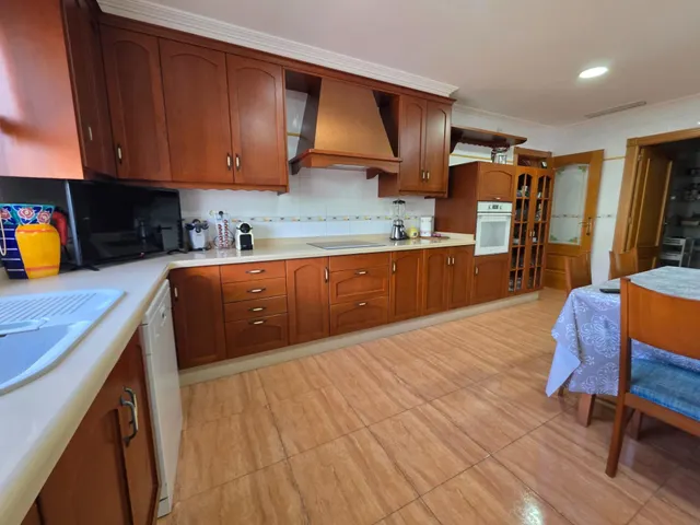 Chalet con piscina, casa de invitados y nave de 300 m2 a 1 km de Elche — 24