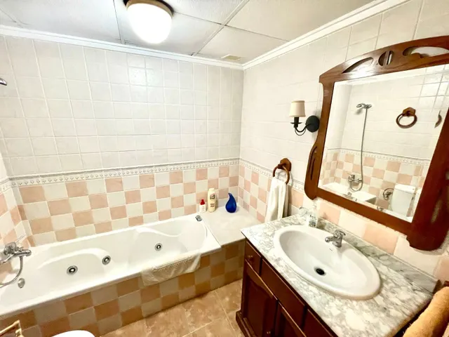 Villa 3 habitaciones 218m² en venta - Centro urbano 2 — 16