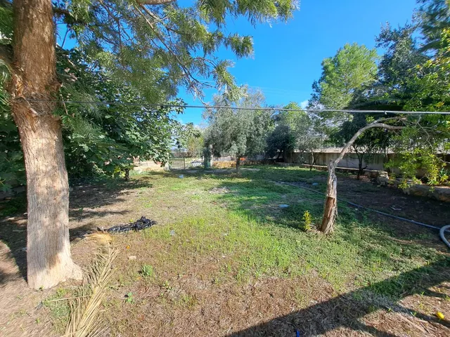 FINCA RURAL CON 4 VIVIENDAS Y NAVE — 33