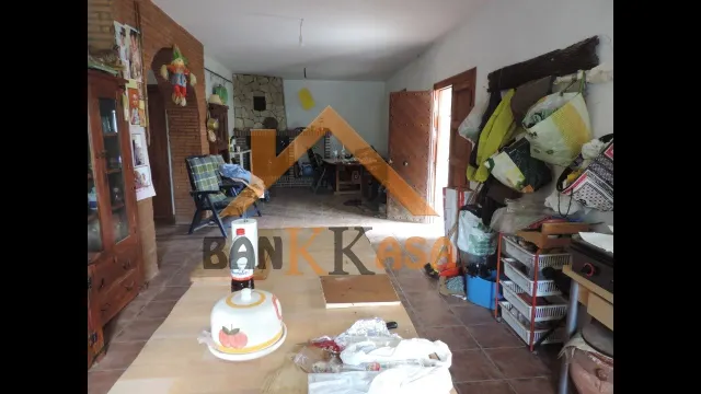 SE VENDE CASA CON TERRENO EN CHERÍN (UGÍJAR) PROVINCIA DE GRANADA — 3