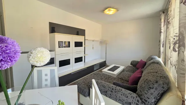 2 habitaciones y garaje cerrado, para entrar a vivir — 7