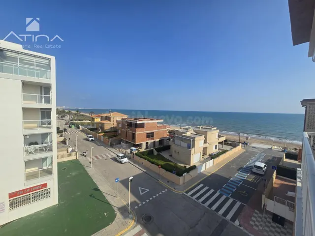 Despierta cada mañana con el Mediterráneo a tus pies, en pri