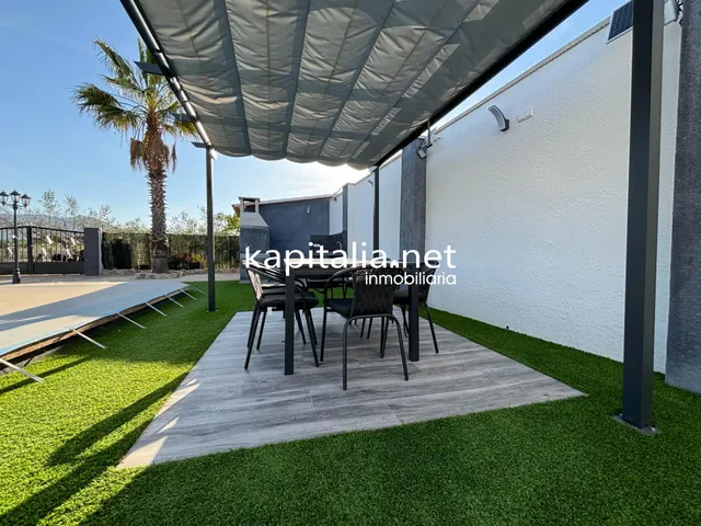 Chalet a la venta en Gaianes - foto 3