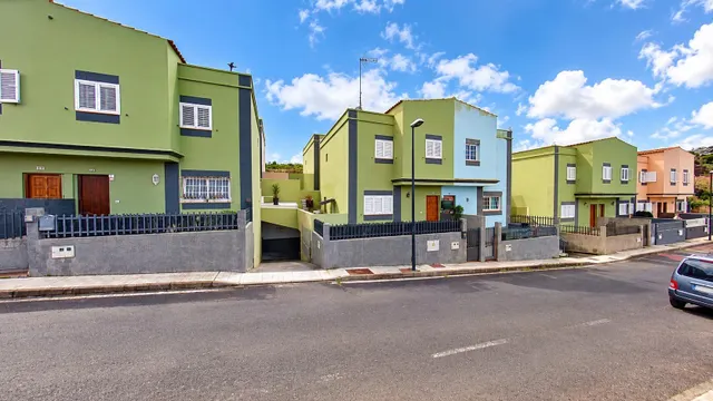 Vivienda unifamiliar de 194 m2 con patio privado y amplio garaje en Guayonje, Tacoronte — 26