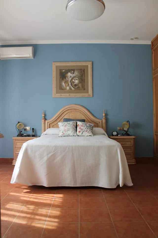 CHALET CON ENCANTO EN TERRENO RUSTICO — 7