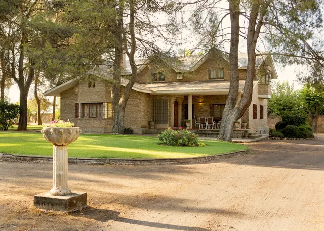 Urbis te ofrece un exclusivo chalet en venta en Salamanca. — 17