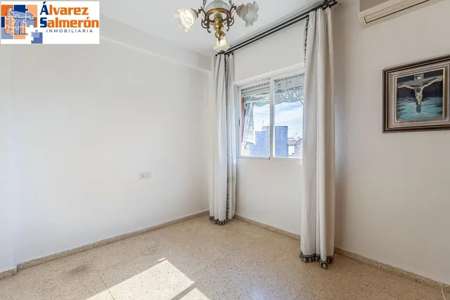 Magnífico piso ideal para invertir o para vivir sin vecinos y con vistas despejadas. — 14