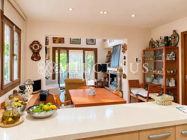 Casa o chalet independiente en venta en calle Mura, Talamanca — 16