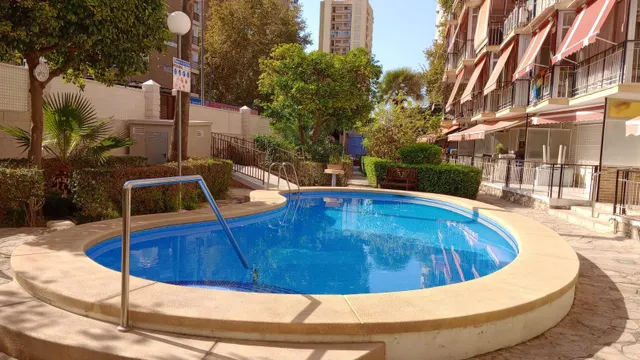 Reformado apartamento en zona Avenida Mediterránea a pocos minutos andando hasta playa Levante. — 29