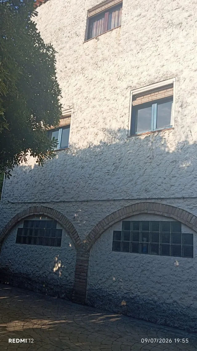 INCREIBLE CASA FAMILIAR CON SOLERA — 8