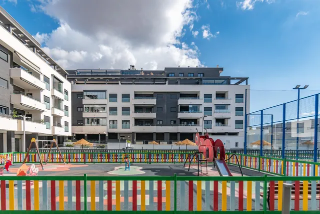 Exclusiva vivienda en Residencial Nevada — Urbanización de lujo junto al Centro Comercial Nevada — 24