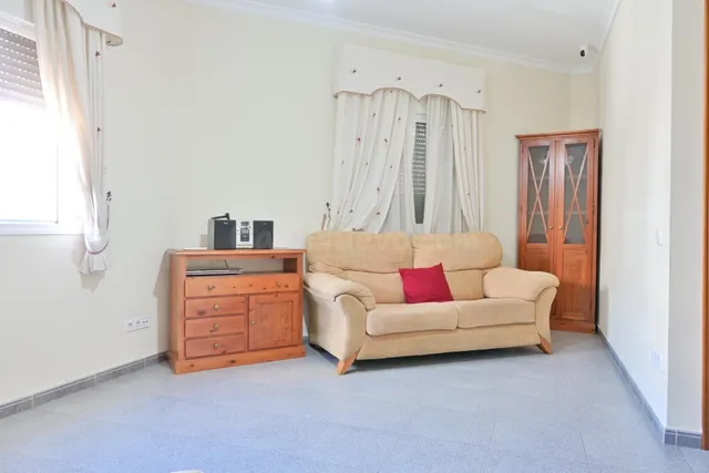 Se vende casa en Alcalá de Guadaíra. — 2