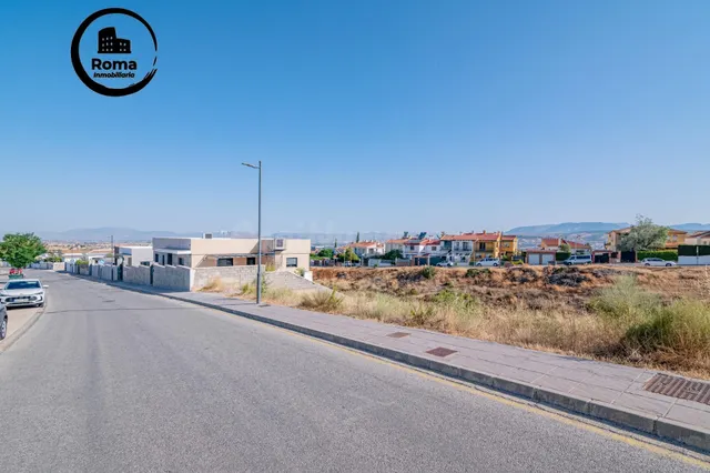 TERRENO EDIFICABLE EN LA ZUBIA - foto 5