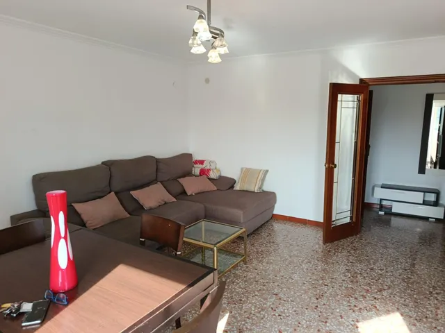 ¡Oportunidad única en el Grao de Gandía! Piso acogedor y amplio — 13