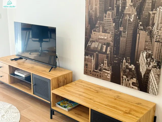 APARTAMENTO REFORMADO JUNTO AL MAR EN EL CAMPELLO, IDEAL PARA DESCANSO Y TELETRABAJO — 43