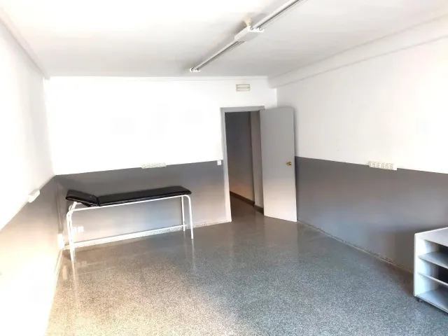SE ALQULA LOCAL COMERCIAL EN ELCHE — 17