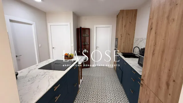 Espectacular piso amueblado con terraza privada en alquiler vacacional en La Collada — 9