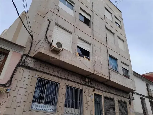 SE VENDE piso OKUPADO en Calle Pizarro Nº 15 Molina de Segura (Murcia) — 3